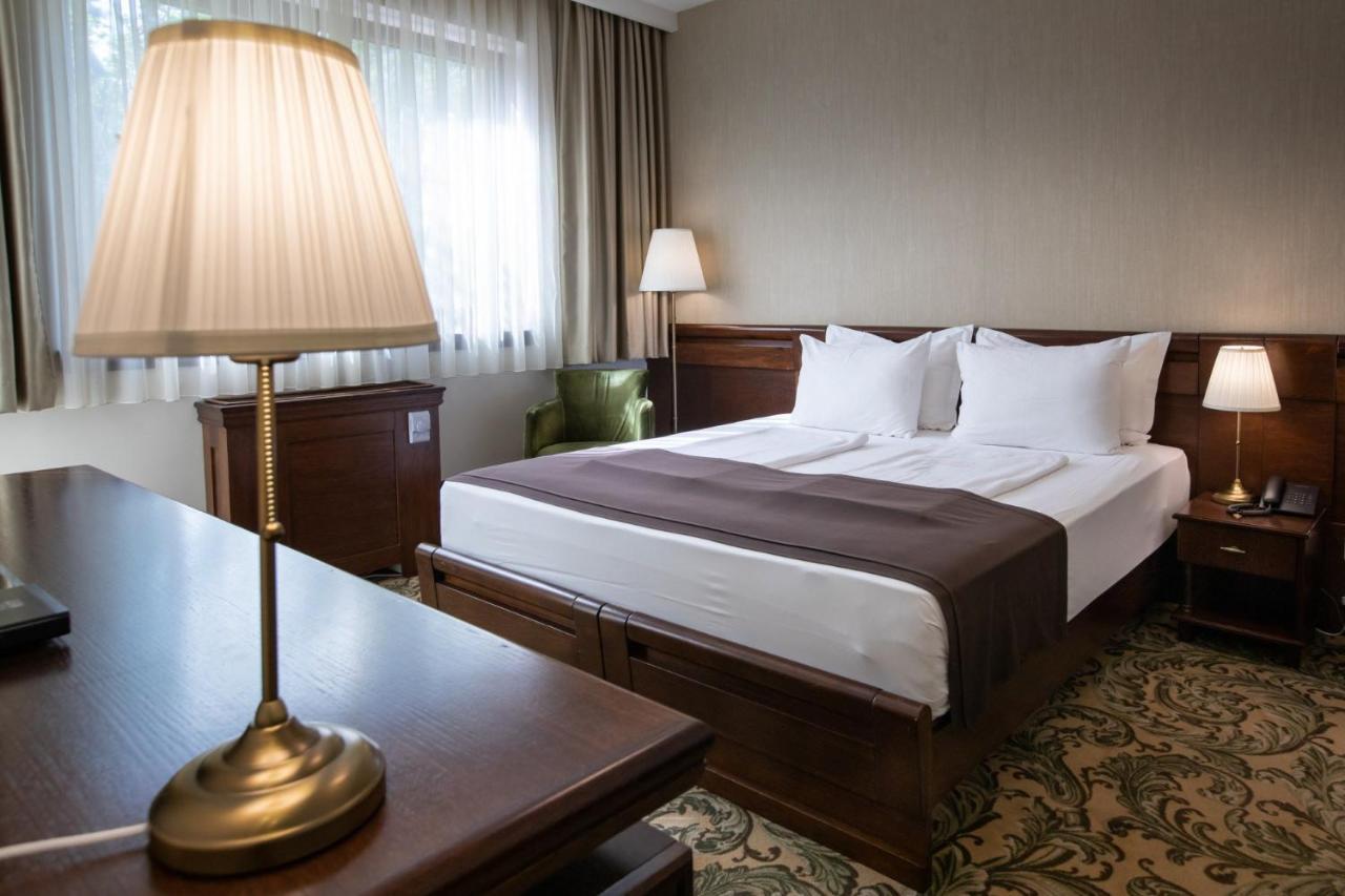 Hotel&Spa PALIĆ RESORT Buitenkant foto
