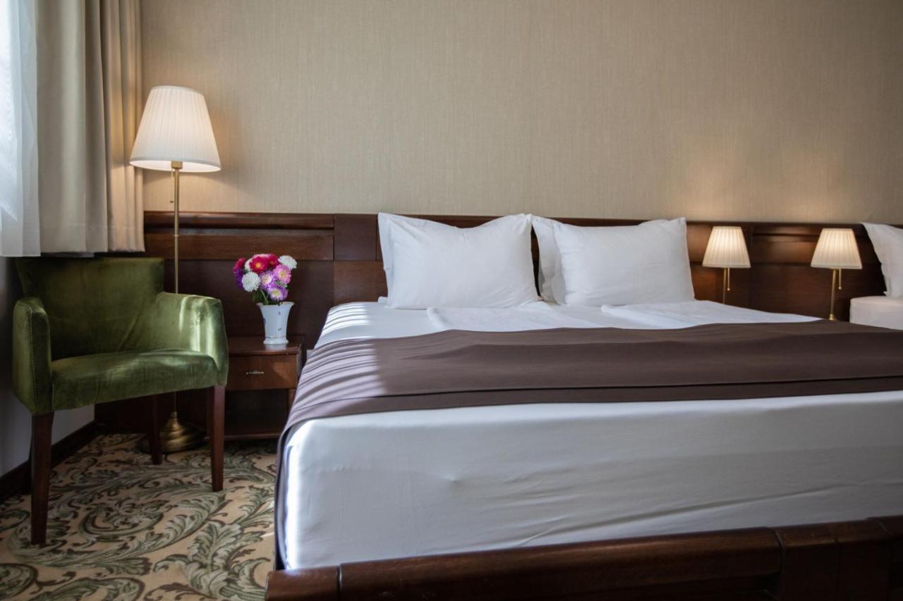 Hotel&Spa PALIĆ RESORT Buitenkant foto
