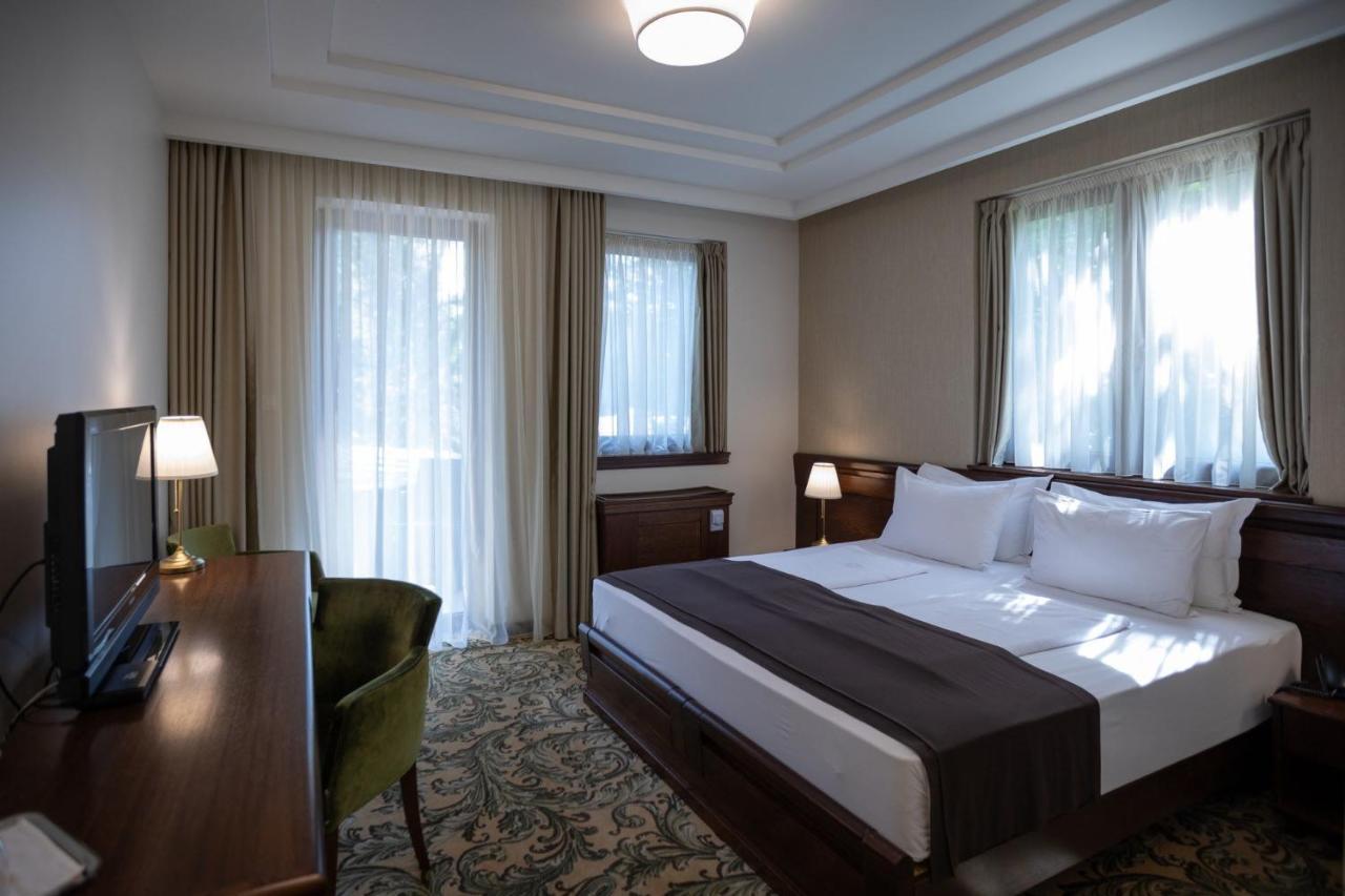 Hotel&Spa PALIĆ RESORT Buitenkant foto