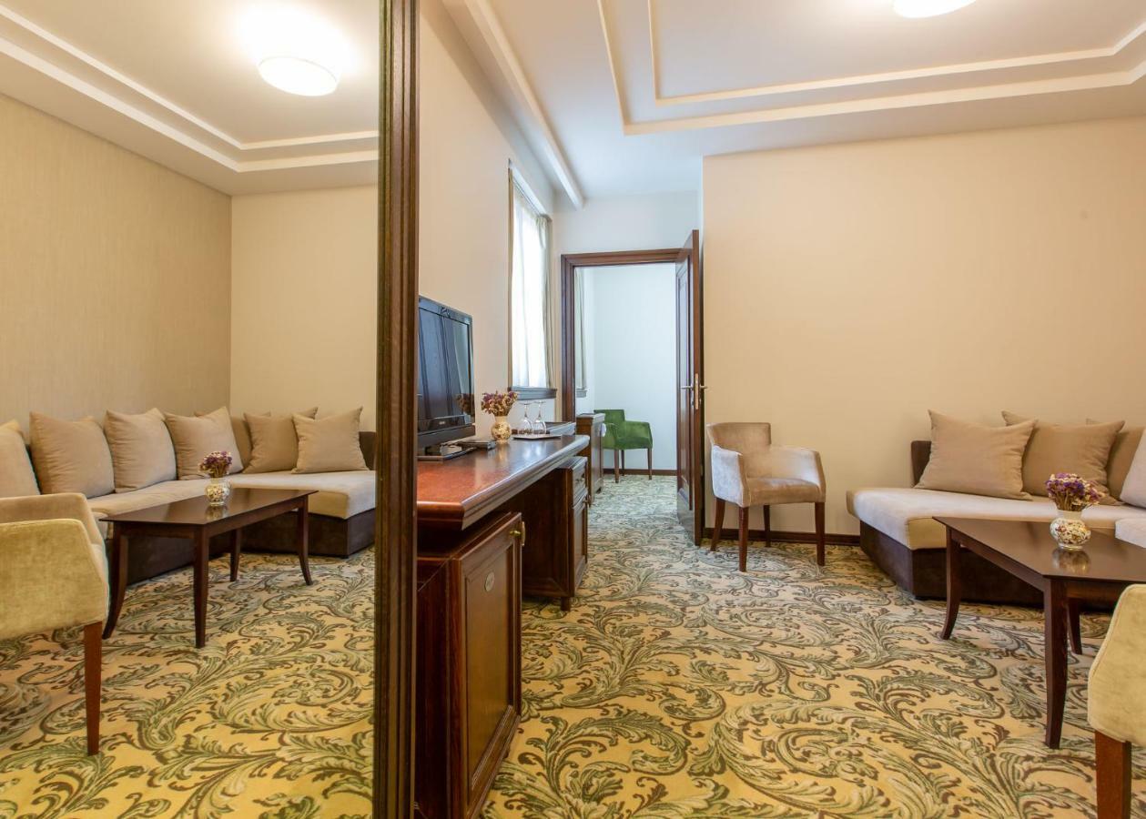 Hotel&Spa PALIĆ RESORT Buitenkant foto